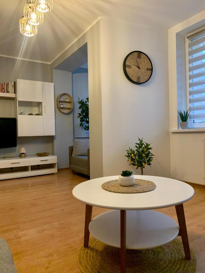 Apartament Joanna 2 Parter Blisko Prezero Gliwice Extérieur photo
